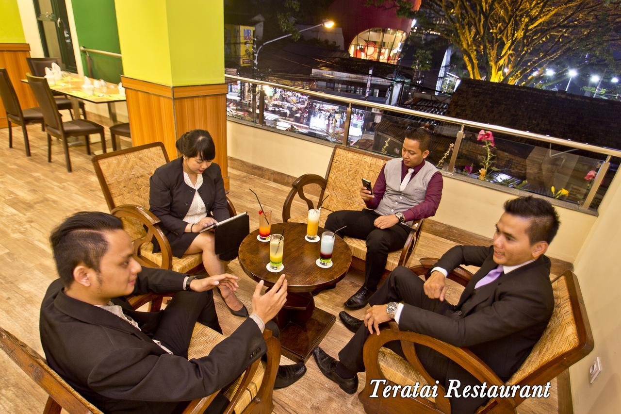 Green Batara Hotel Bandung Exterior photo