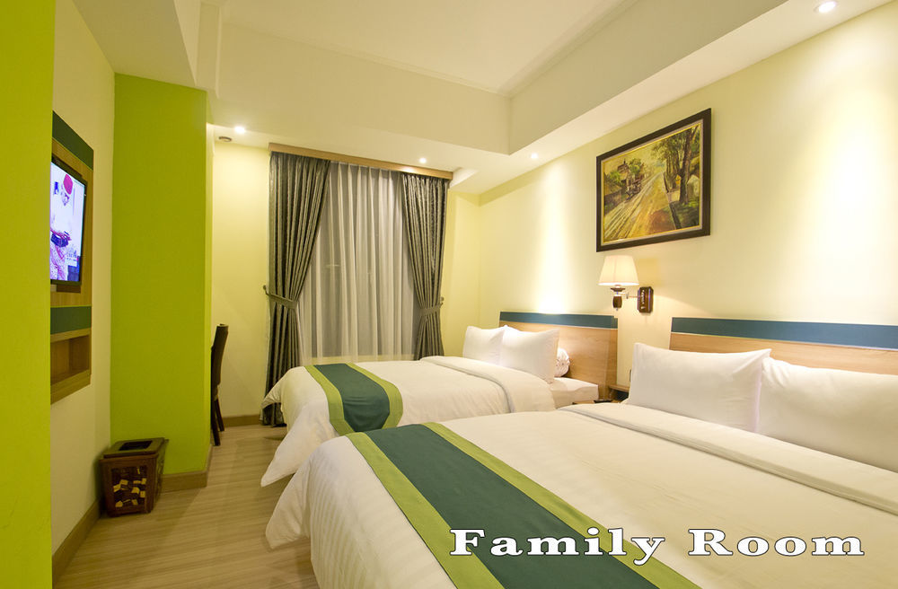 Green Batara Hotel Bandung Exterior photo
