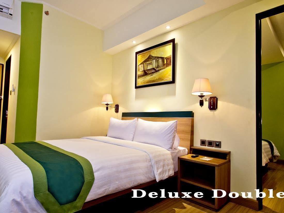 Green Batara Hotel Bandung Exterior photo